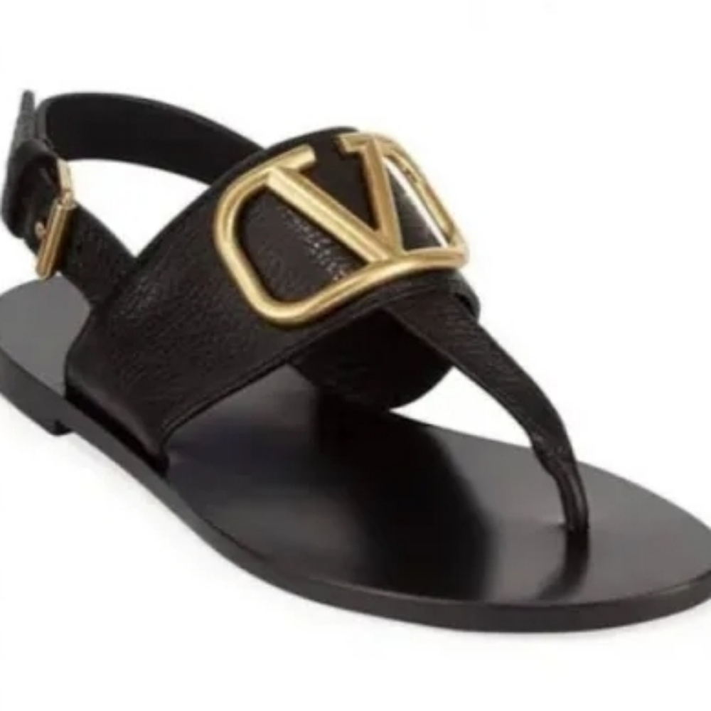 Valentino  V- logo leathed thong sandals